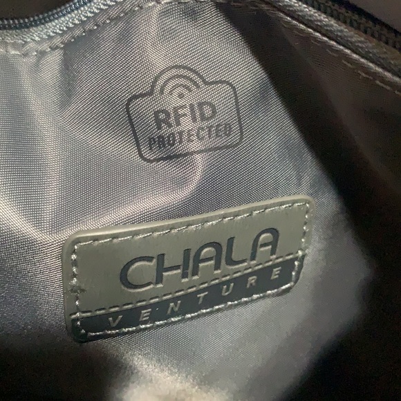 Chala venture sling messenger backpack - Picture 8 of 11